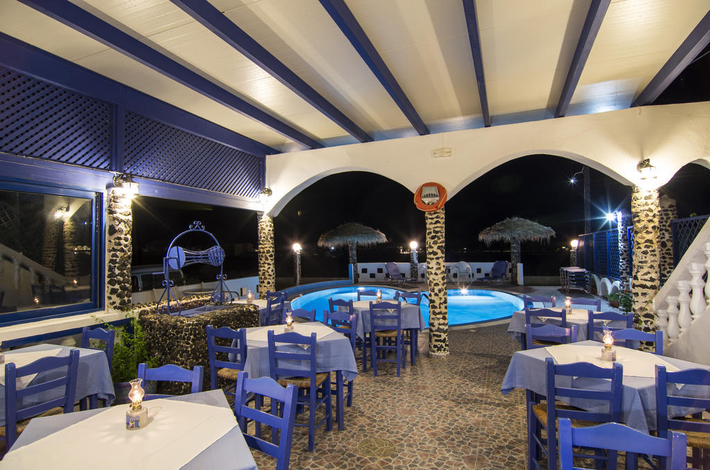 Appart hôtel Honeymoon Perivolos (Santorini)